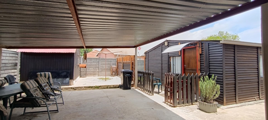 3 Bedroom Property for Sale in Norkem Park Gauteng