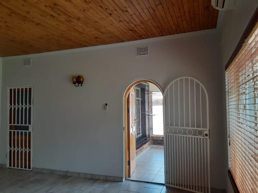 8 Bedroom Property for Sale in Kempton Park Gauteng