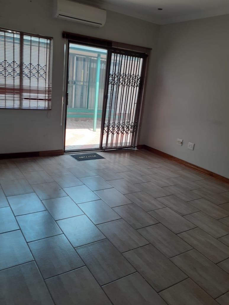 8 Bedroom Property for Sale in Kempton Park Gauteng