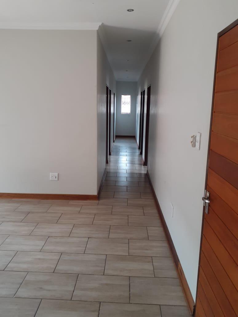 8 Bedroom Property for Sale in Kempton Park Gauteng