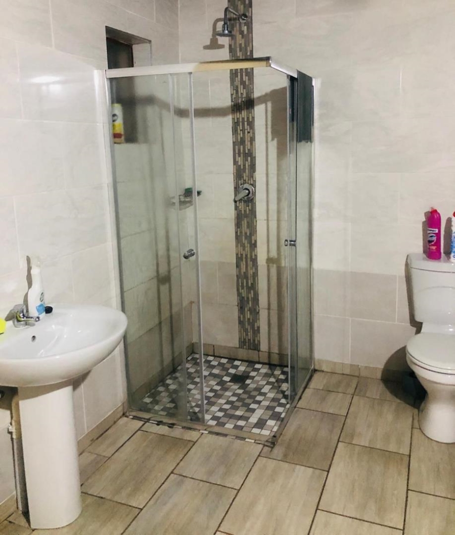 8 Bedroom Property for Sale in Kempton Park Gauteng