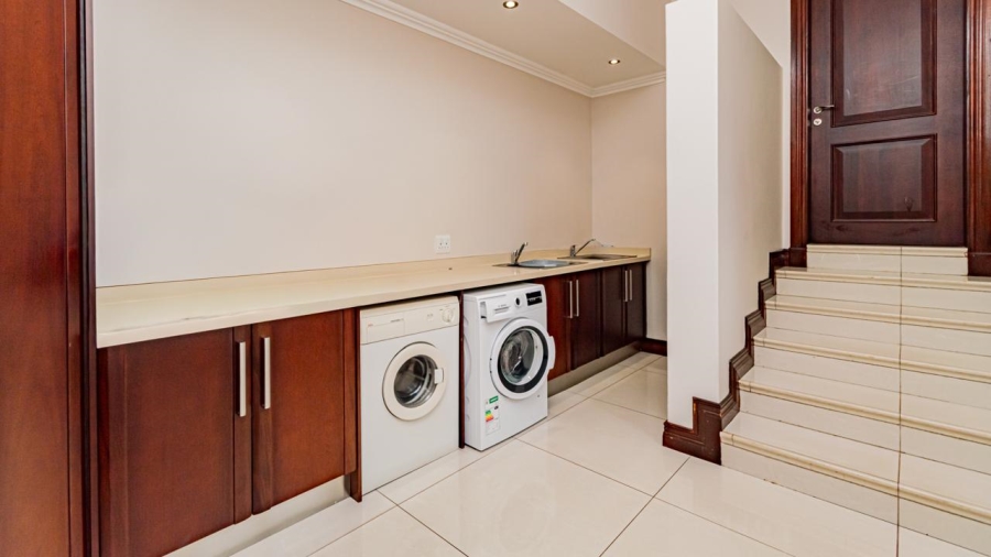 5 Bedroom Property for Sale in Meyersdal Eco Estate Gauteng