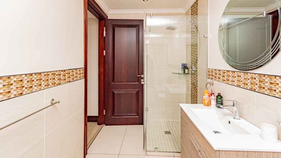 5 Bedroom Property for Sale in Meyersdal Eco Estate Gauteng