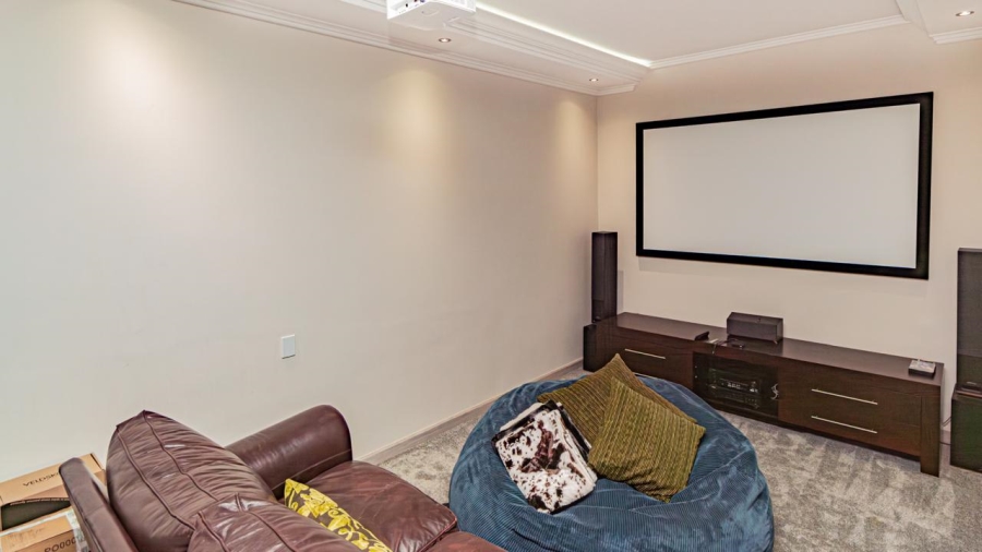 5 Bedroom Property for Sale in Meyersdal Eco Estate Gauteng