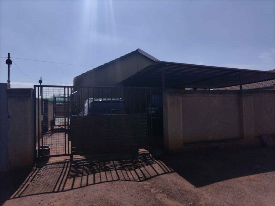 2 Bedroom Property for Sale in Savanna City Gauteng