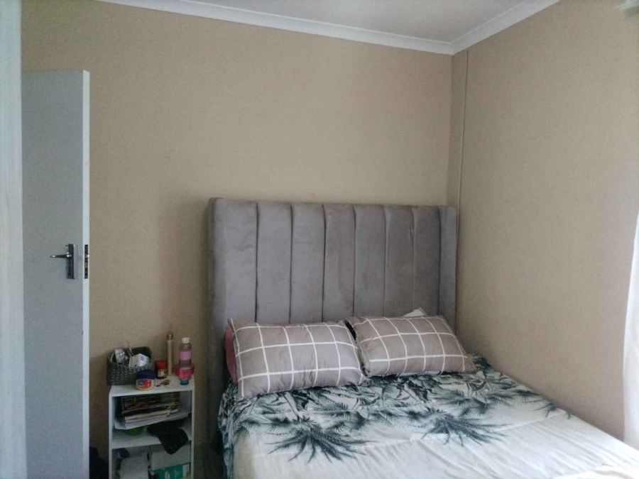 2 Bedroom Property for Sale in Savanna City Gauteng