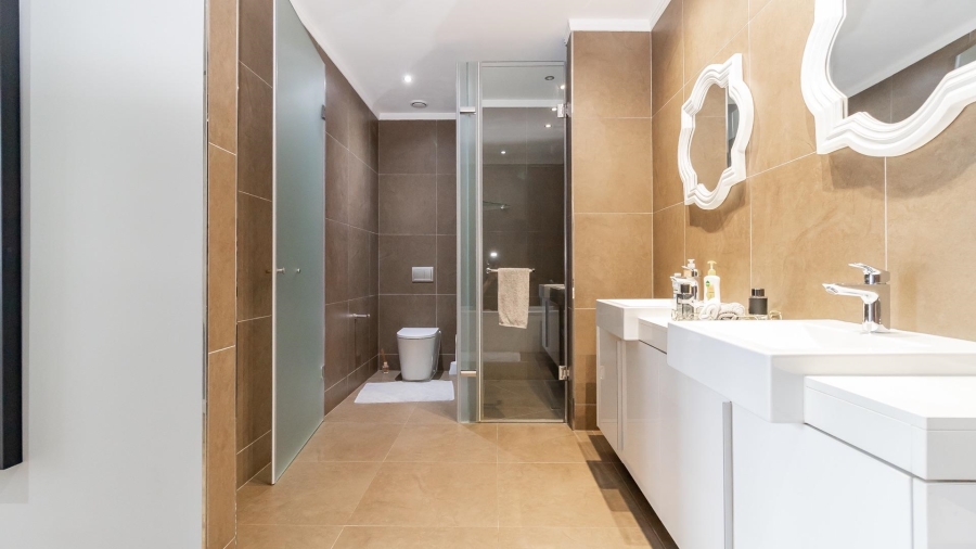 To Let 3 Bedroom Property for Rent in Sandton Central Gauteng