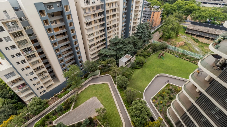 To Let 3 Bedroom Property for Rent in Sandton Central Gauteng