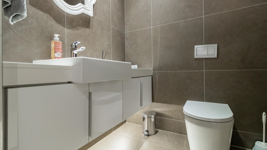 To Let 3 Bedroom Property for Rent in Sandton Central Gauteng