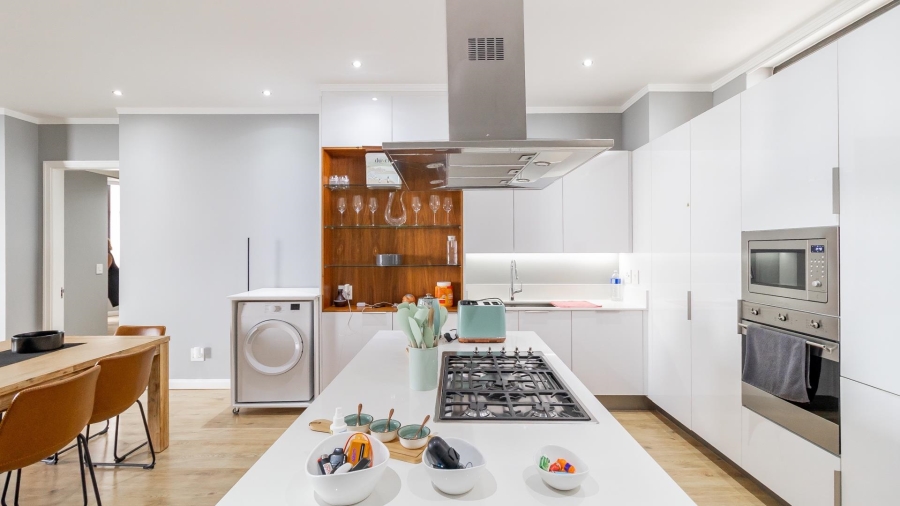 To Let 3 Bedroom Property for Rent in Sandton Central Gauteng