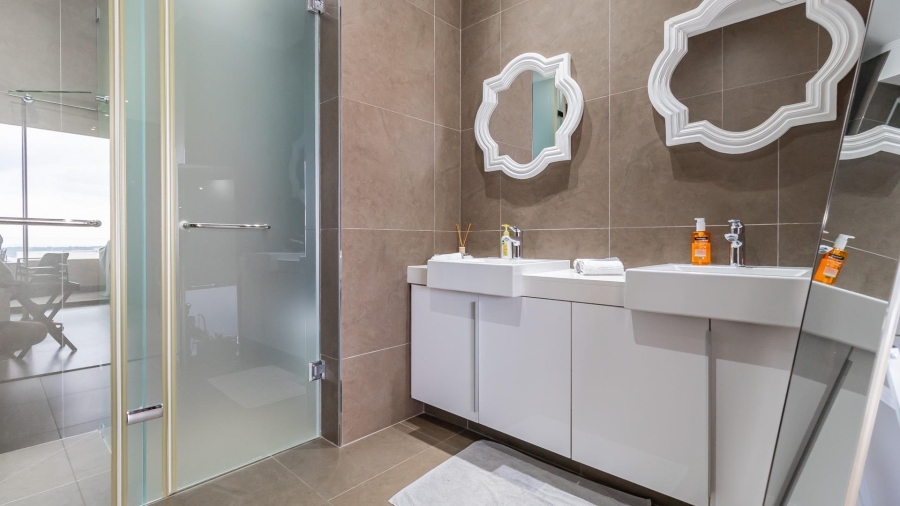 To Let 3 Bedroom Property for Rent in Sandton Central Gauteng