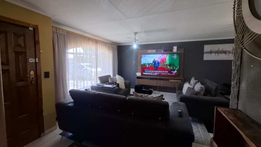 To Let 3 Bedroom Property for Rent in Albertsdal Gauteng