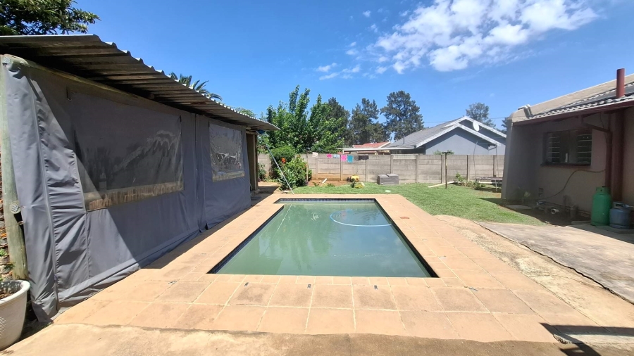 To Let 3 Bedroom Property for Rent in Albertsdal Gauteng