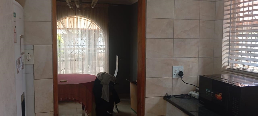 To Let 3 Bedroom Property for Rent in Albertsdal Gauteng