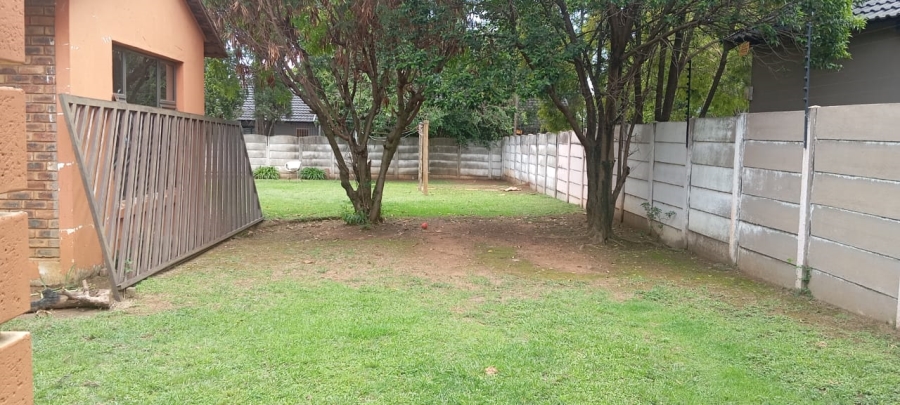 To Let 3 Bedroom Property for Rent in Albertsdal Gauteng