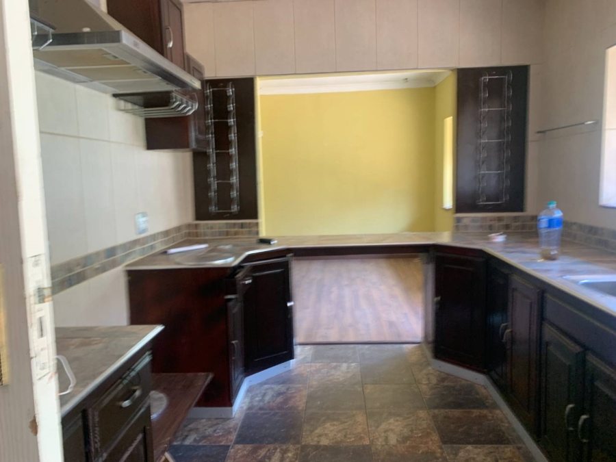 3 Bedroom Property for Sale in Kibler Park Gauteng