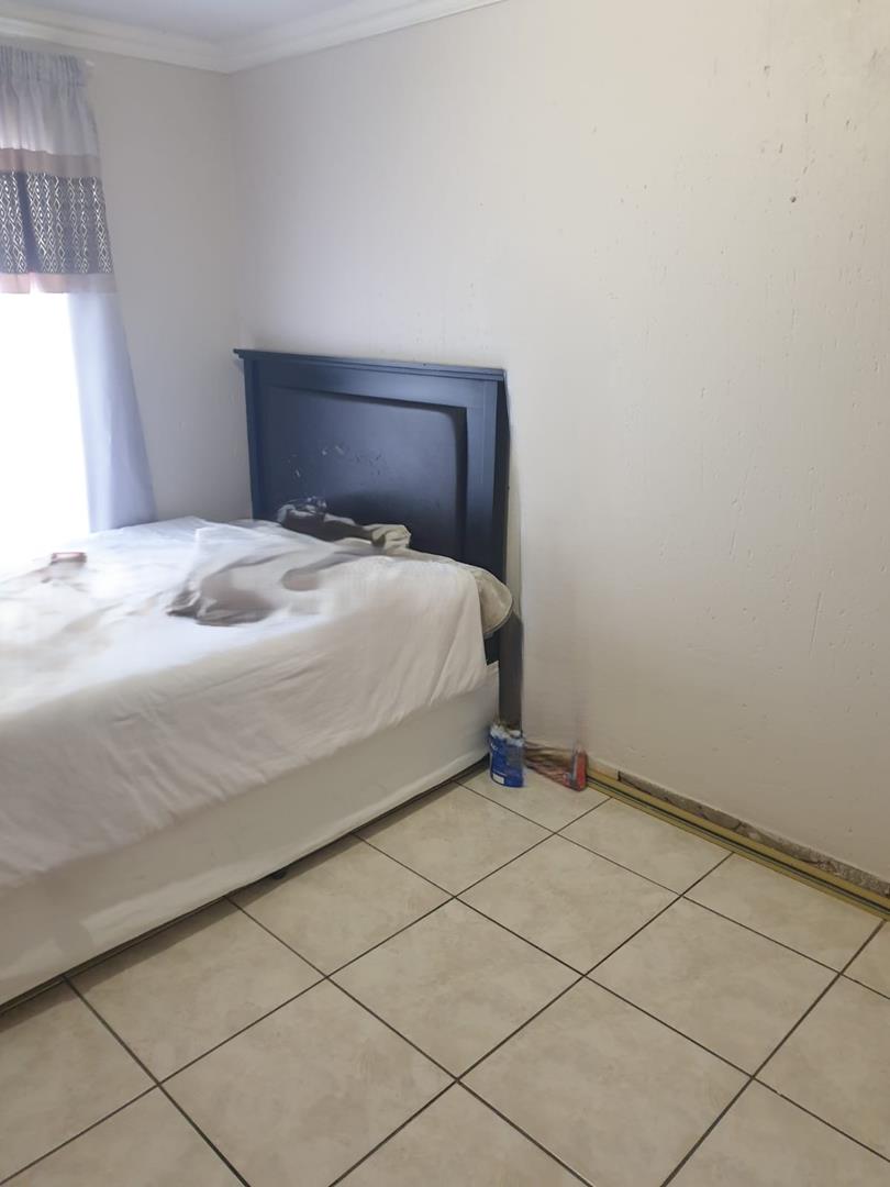 3 Bedroom Property for Sale in Sonneveld Gauteng