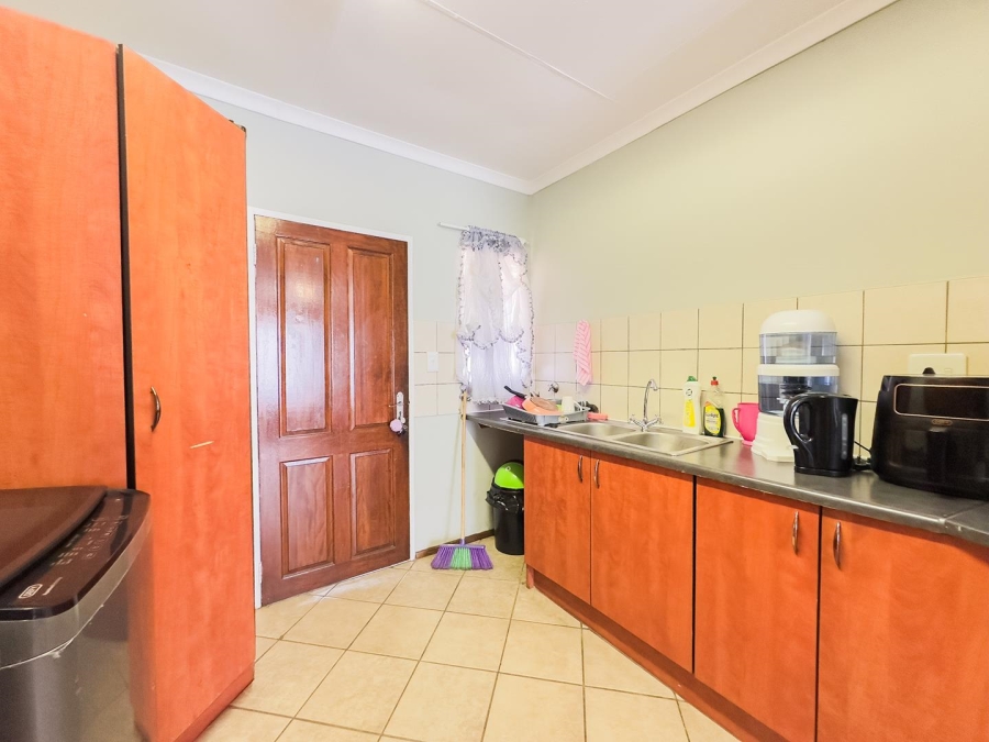 2 Bedroom Property for Sale in Kempton Park Gauteng