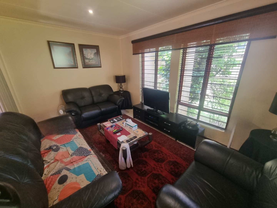 2 Bedroom Property for Sale in Halfway Gardens Gauteng