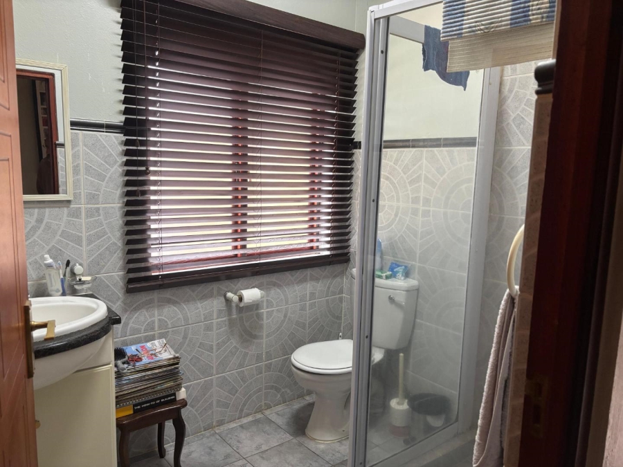 2 Bedroom Property for Sale in Halfway Gardens Gauteng