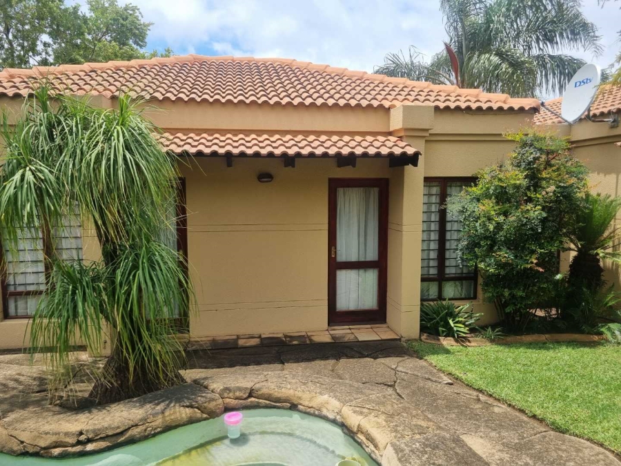 2 Bedroom Property for Sale in Halfway Gardens Gauteng