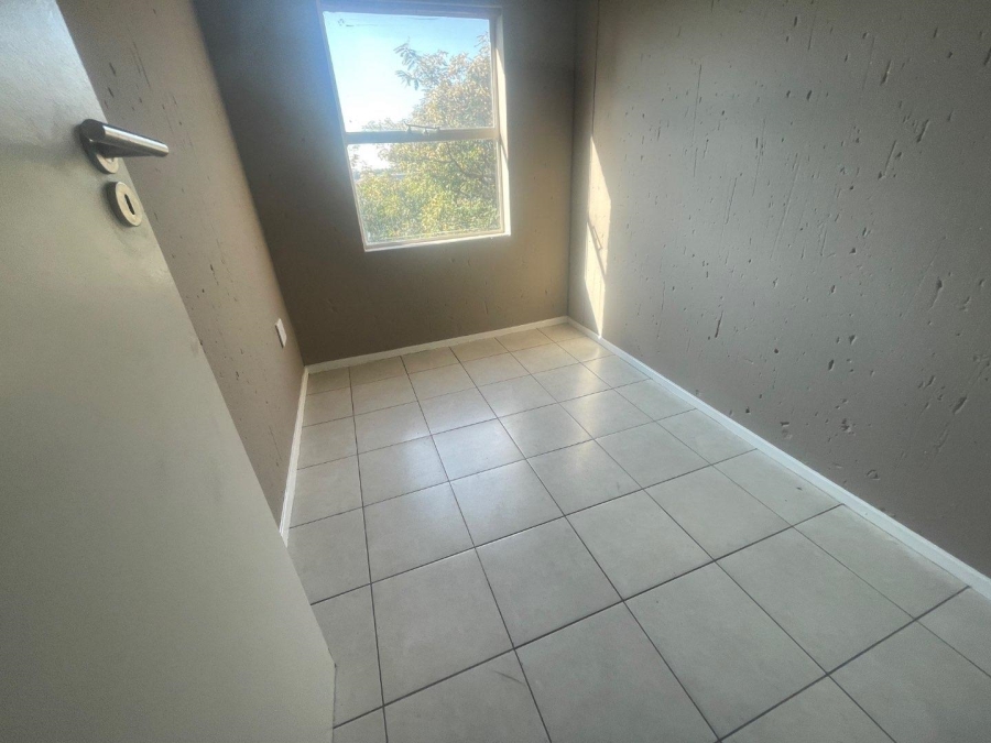 To Let 2 Bedroom Property for Rent in Kempton Park Proper Gauteng