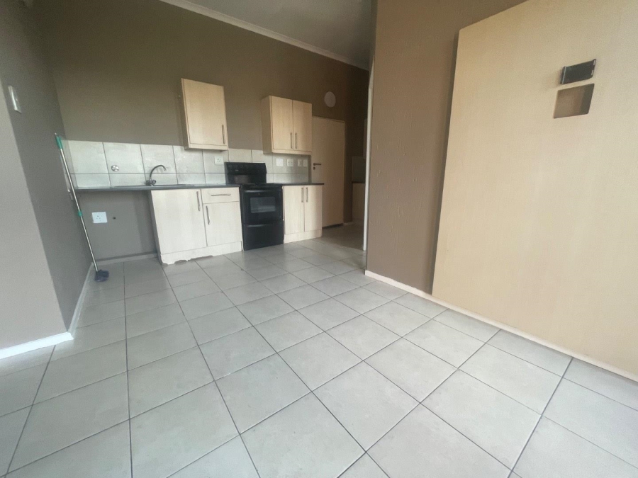 To Let 2 Bedroom Property for Rent in Kempton Park Proper Gauteng