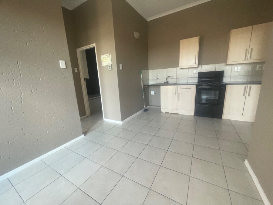 To Let 2 Bedroom Property for Rent in Kempton Park Proper Gauteng