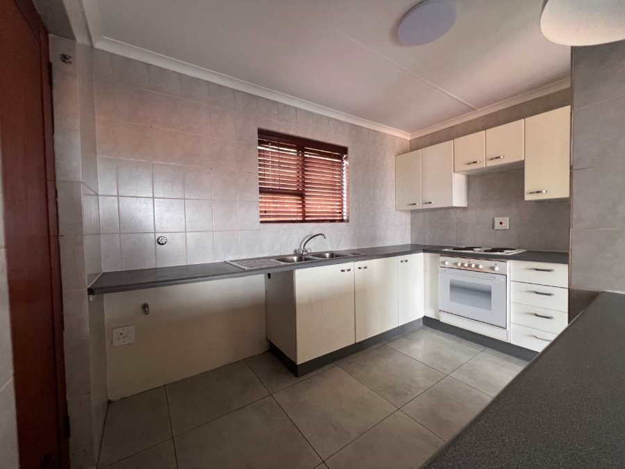 2 Bedroom Property for Sale in Rangeview Gauteng