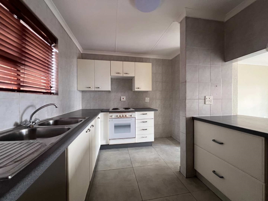 2 Bedroom Property for Sale in Rangeview Gauteng
