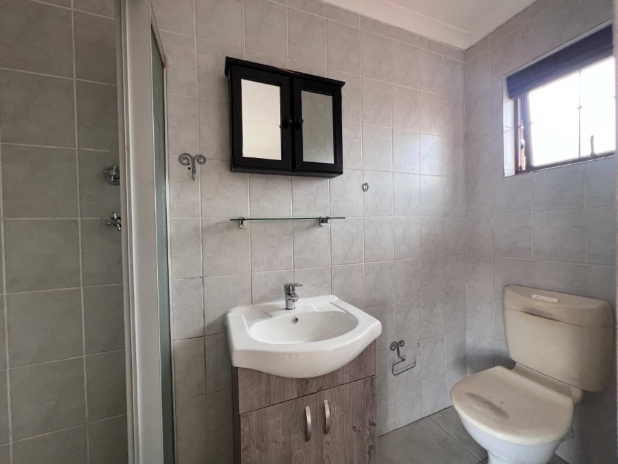 2 Bedroom Property for Sale in Rangeview Gauteng