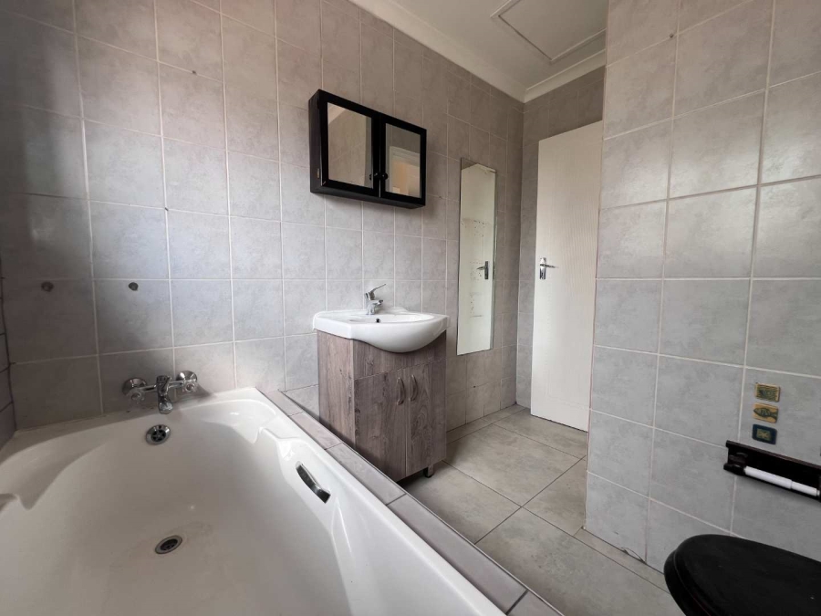 2 Bedroom Property for Sale in Rangeview Gauteng