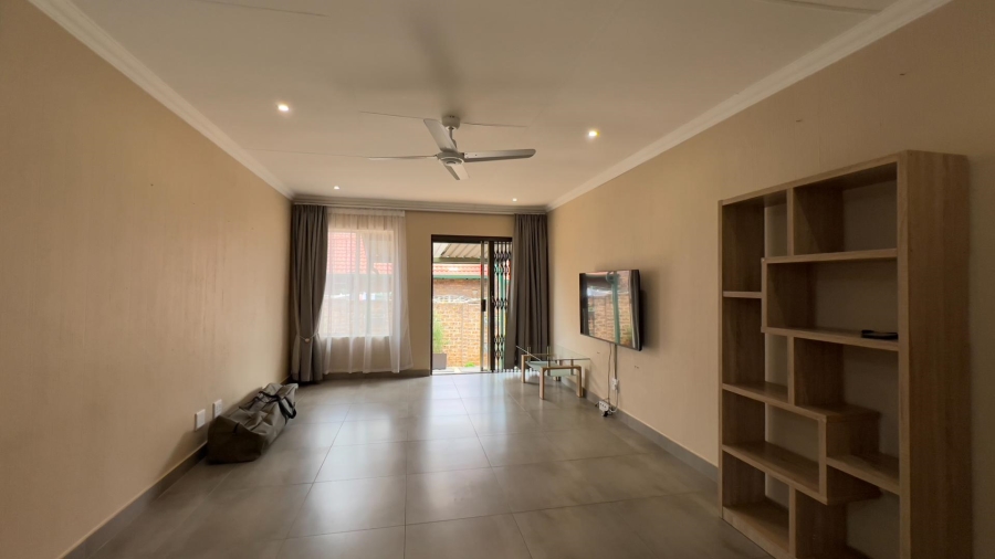 3 Bedroom Property for Sale in Highveld Gauteng