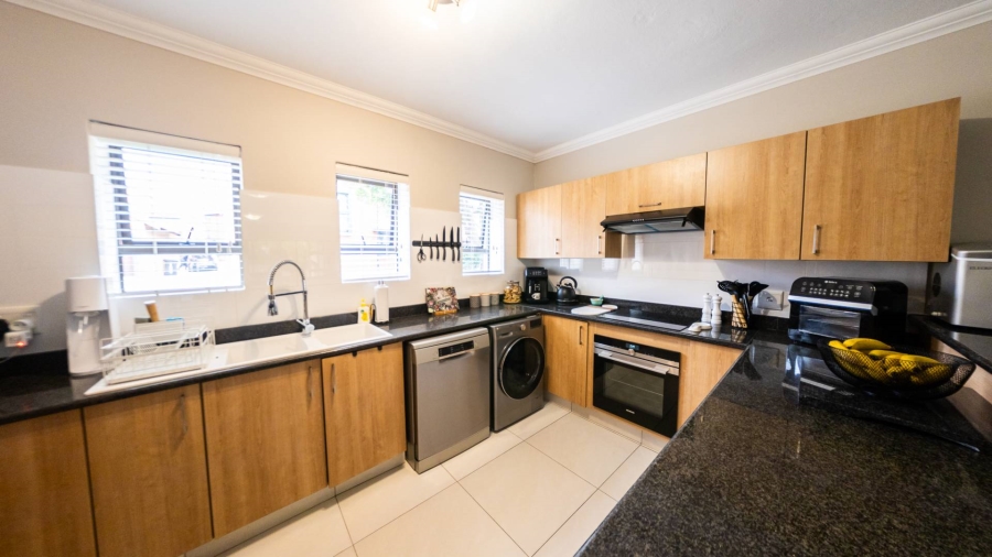 2 Bedroom Property for Sale in Heritage Hill Gauteng