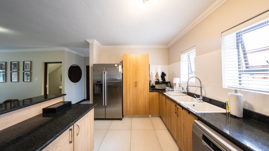 2 Bedroom Property for Sale in Heritage Hill Gauteng