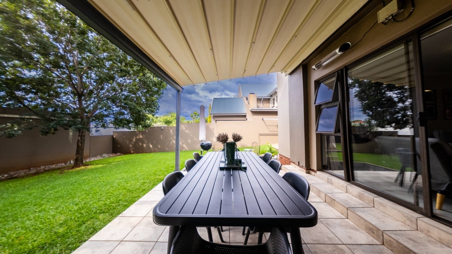 2 Bedroom Property for Sale in Heritage Hill Gauteng