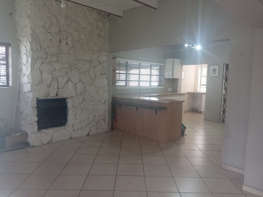 To Let 3 Bedroom Property for Rent in Highlands Gauteng