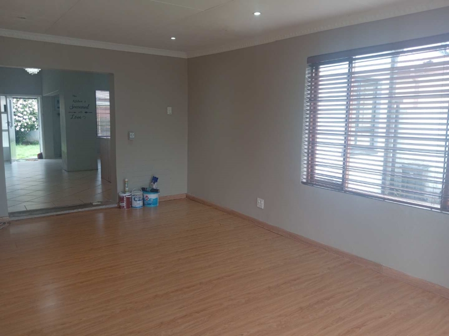 To Let 3 Bedroom Property for Rent in Highlands Gauteng