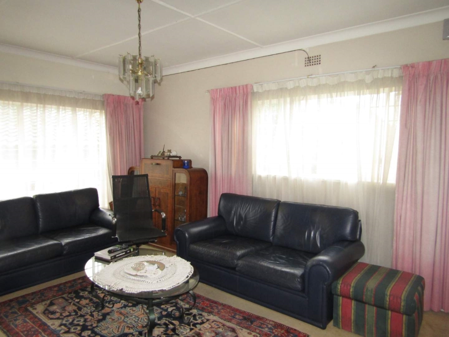 4 Bedroom Property for Sale in Linksfield Gauteng