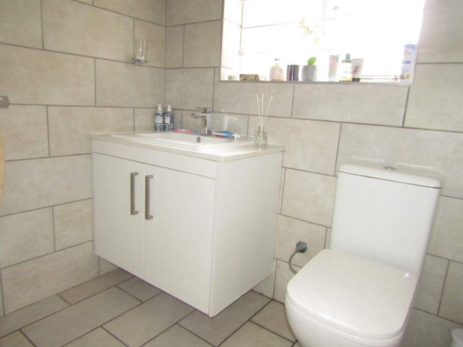 4 Bedroom Property for Sale in Linksfield Gauteng