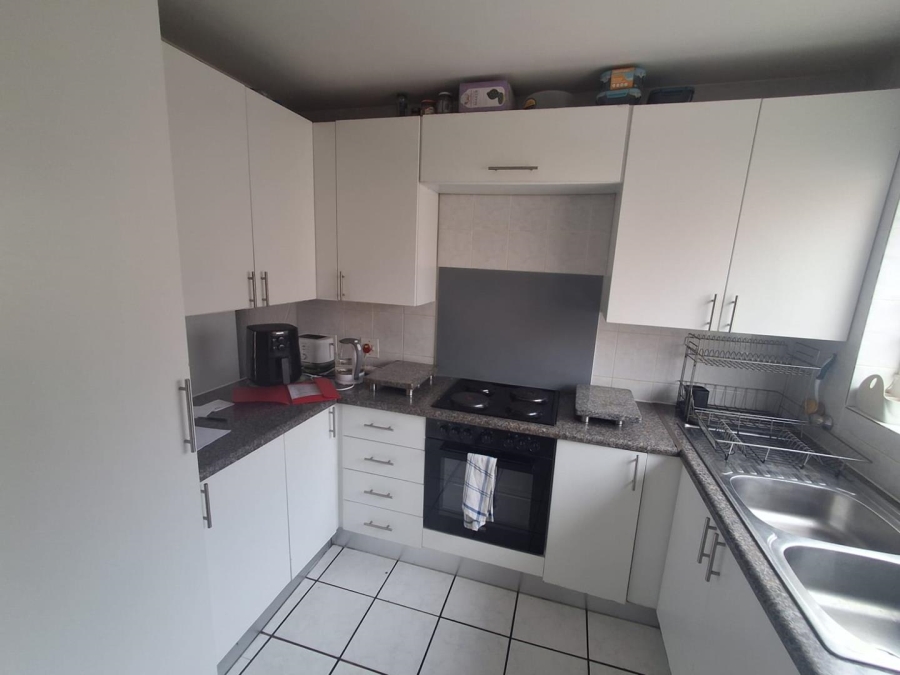 2 Bedroom Property for Sale in Glenvista Gauteng