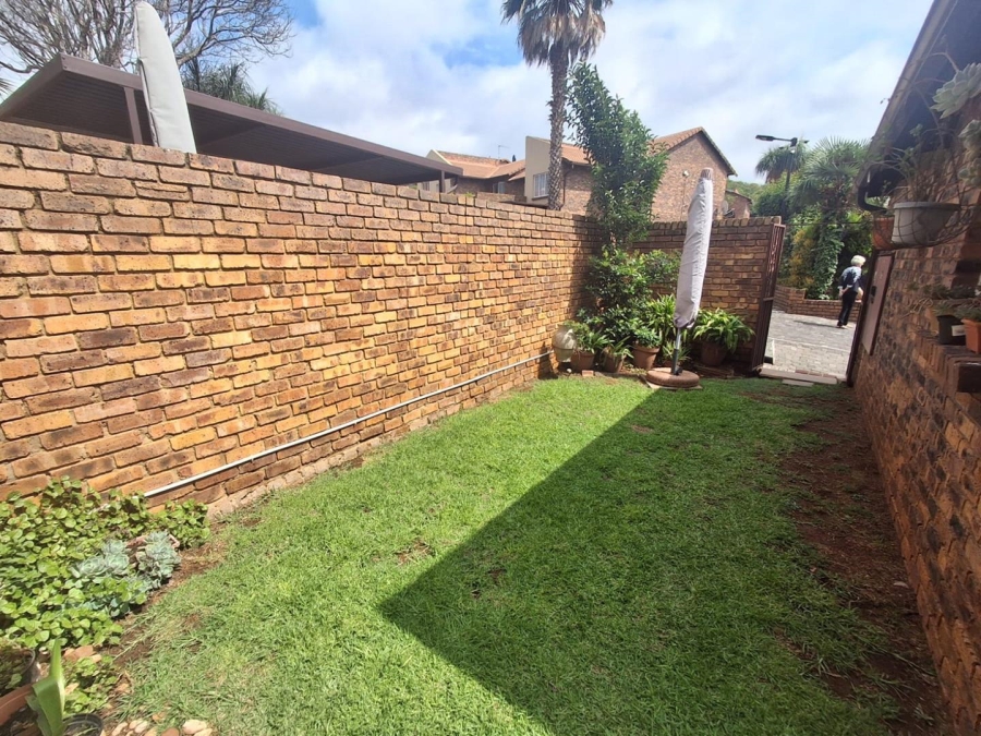 2 Bedroom Property for Sale in Glenvista Gauteng