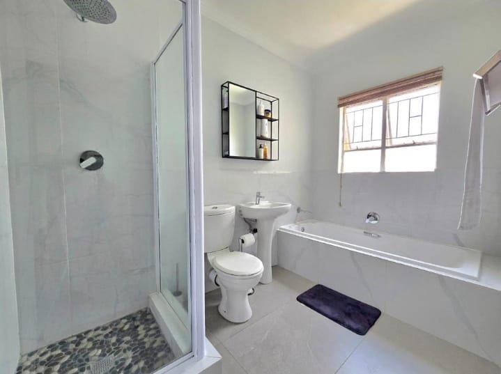 2 Bedroom Property for Sale in Ormonde Gauteng