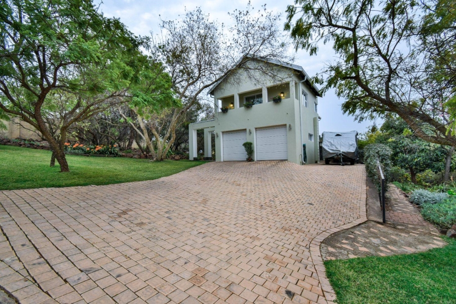 2 Bedroom Property for Sale in Zwavelpoort Gauteng