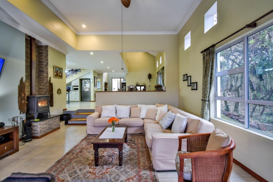 2 Bedroom Property for Sale in Zwavelpoort Gauteng