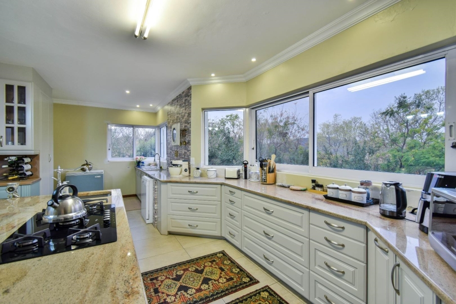 2 Bedroom Property for Sale in Zwavelpoort Gauteng