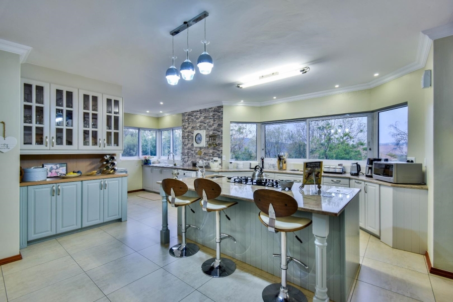 2 Bedroom Property for Sale in Zwavelpoort Gauteng