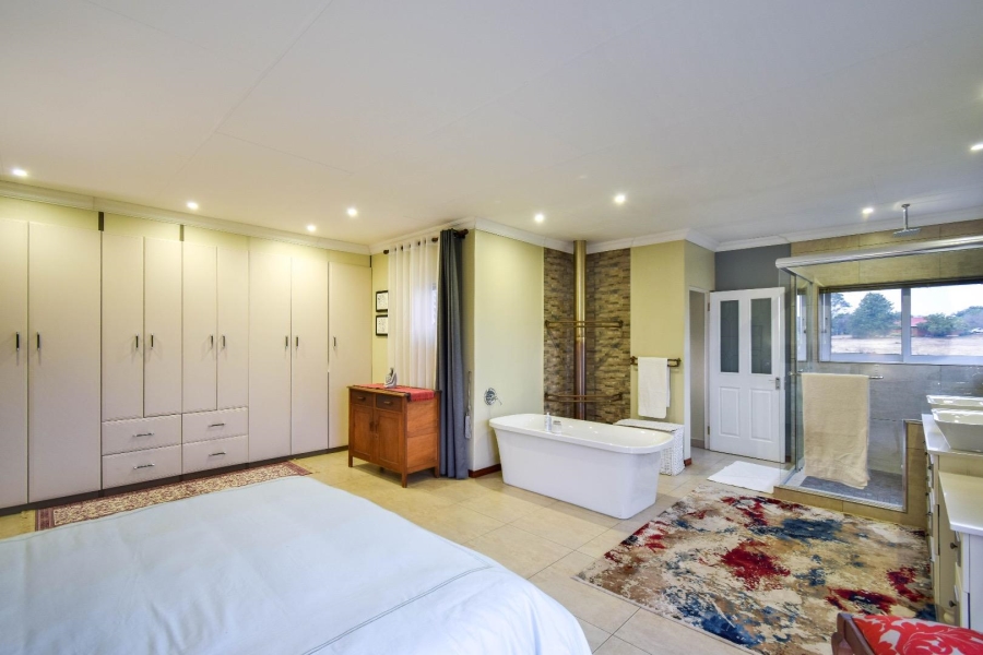 2 Bedroom Property for Sale in Zwavelpoort Gauteng