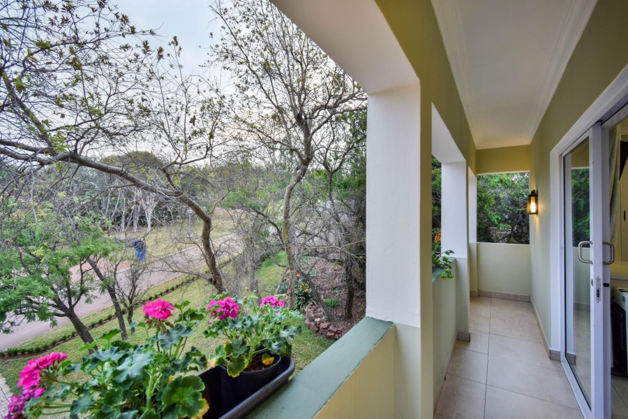 2 Bedroom Property for Sale in Zwavelpoort Gauteng