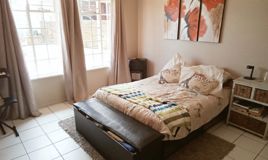 4 Bedroom Property for Sale in Radiokop Gauteng